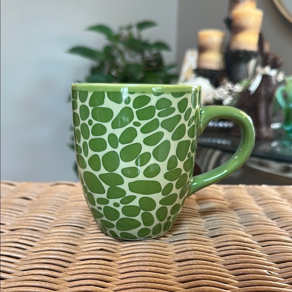 Green Animal Print Patterned Mug